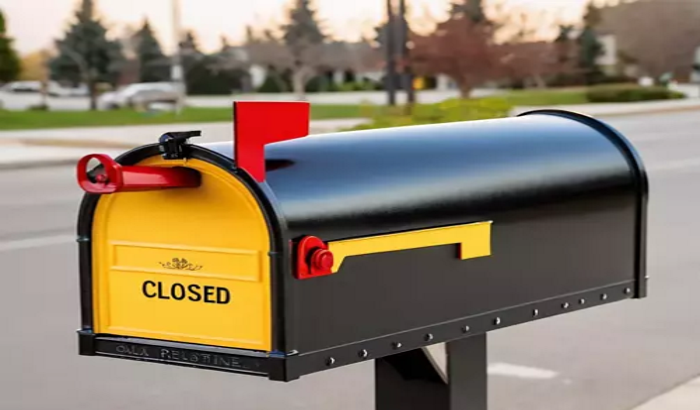 Mailbox closed