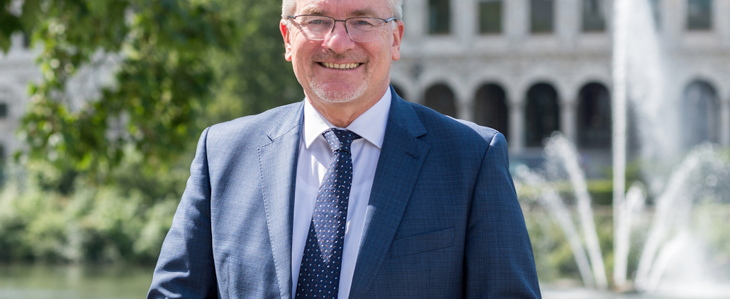 Mülheims Oberbürgermeister Marc Buchholz im Gespräch mit dem Koordinationsbüro MWA